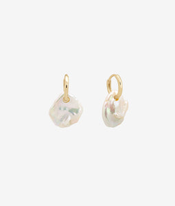 Giselle Huggie Earring